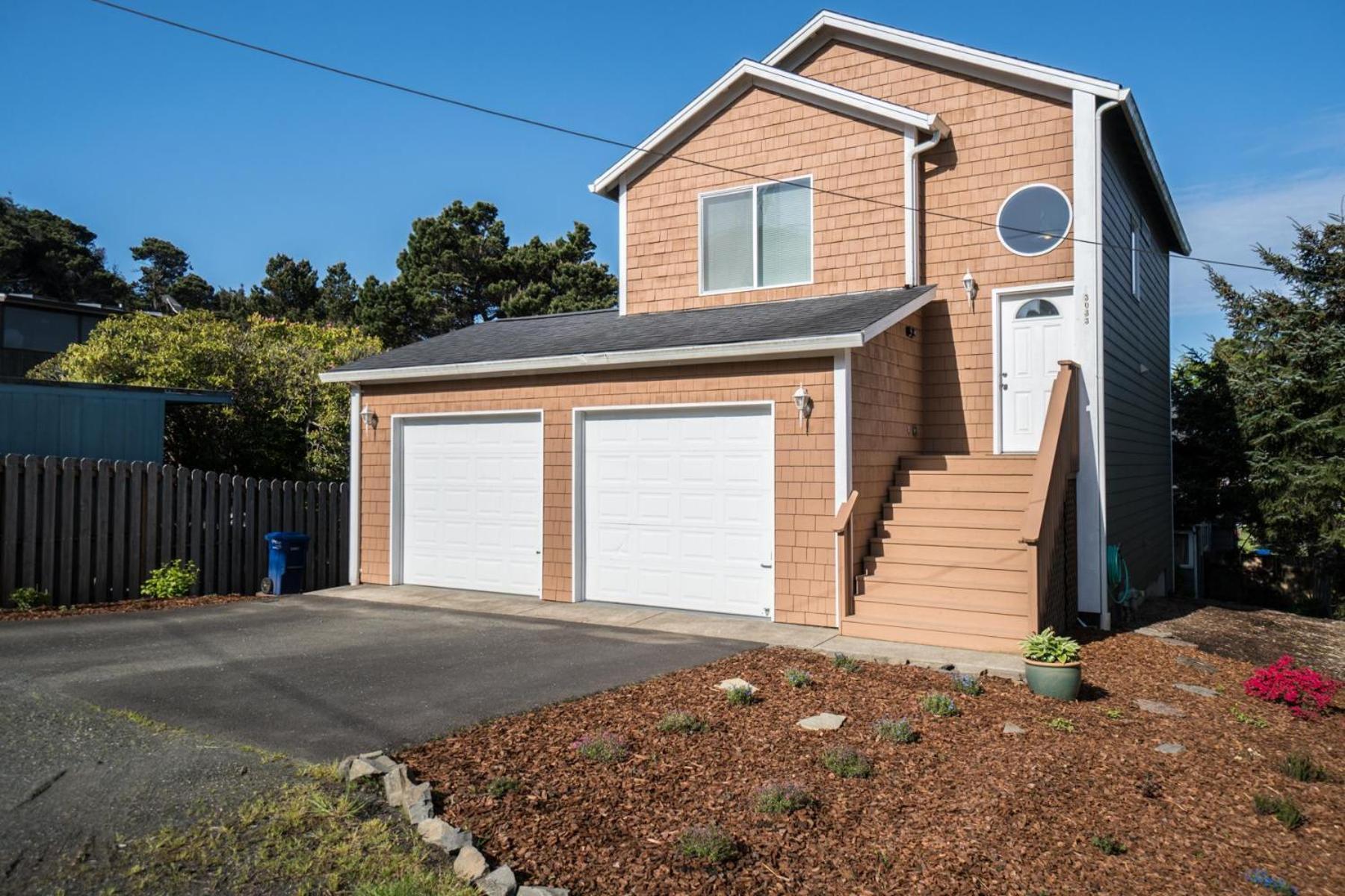 Family Tides Villa Lincoln City Exterior foto